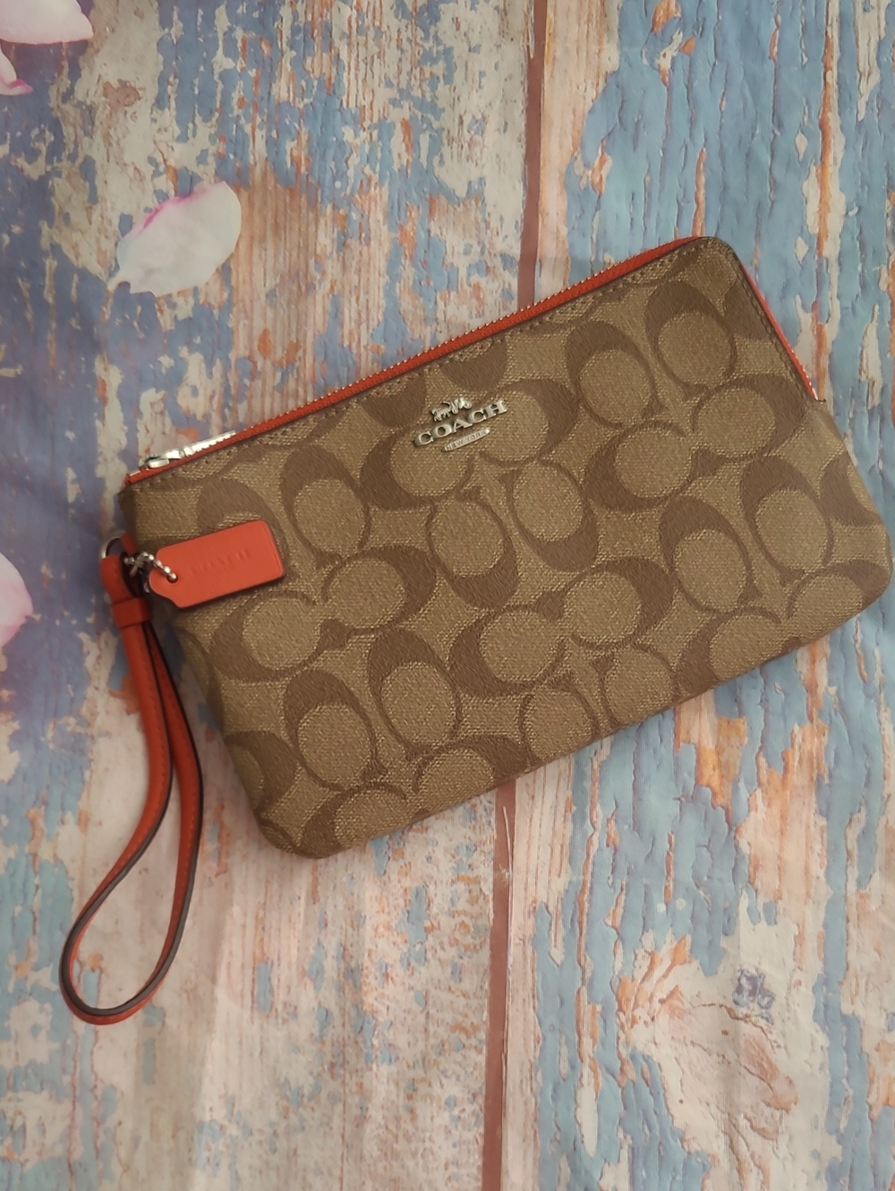 Coach Wristlet Orange 2 pockets